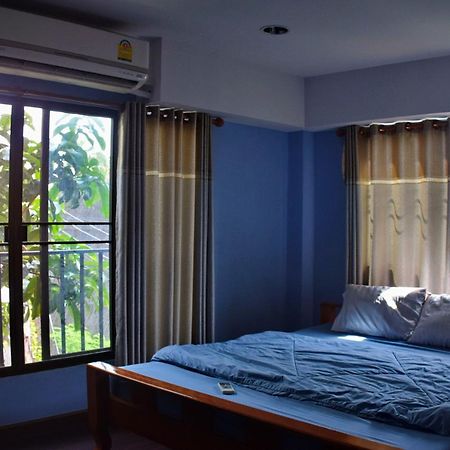 Room To Let Chiang Mai Bagian luar foto