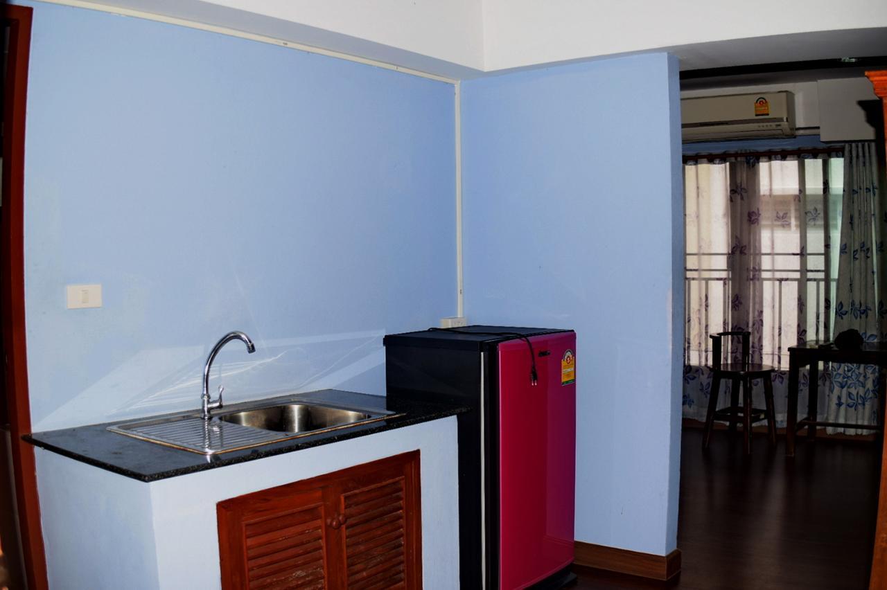 Room To Let Chiang Mai Bagian luar foto