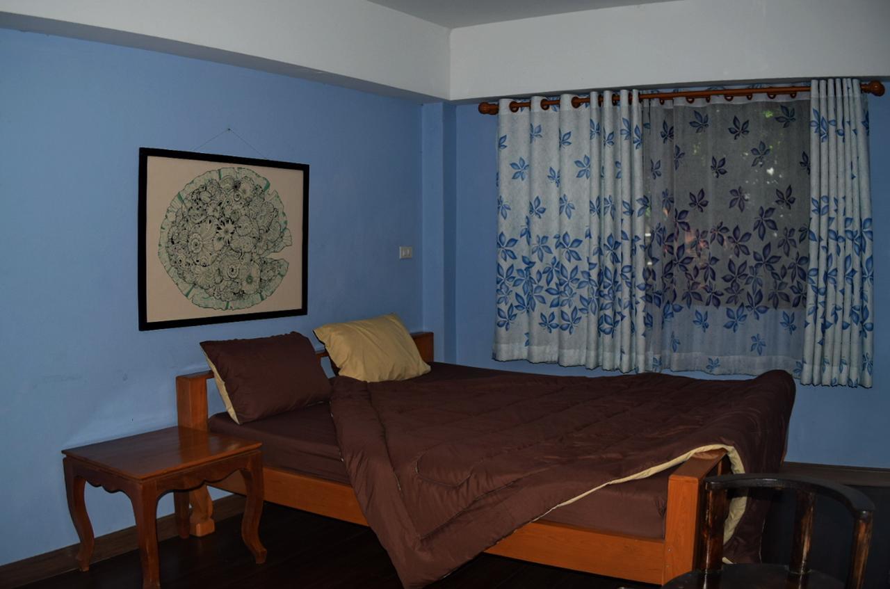 Room To Let Chiang Mai Bagian luar foto