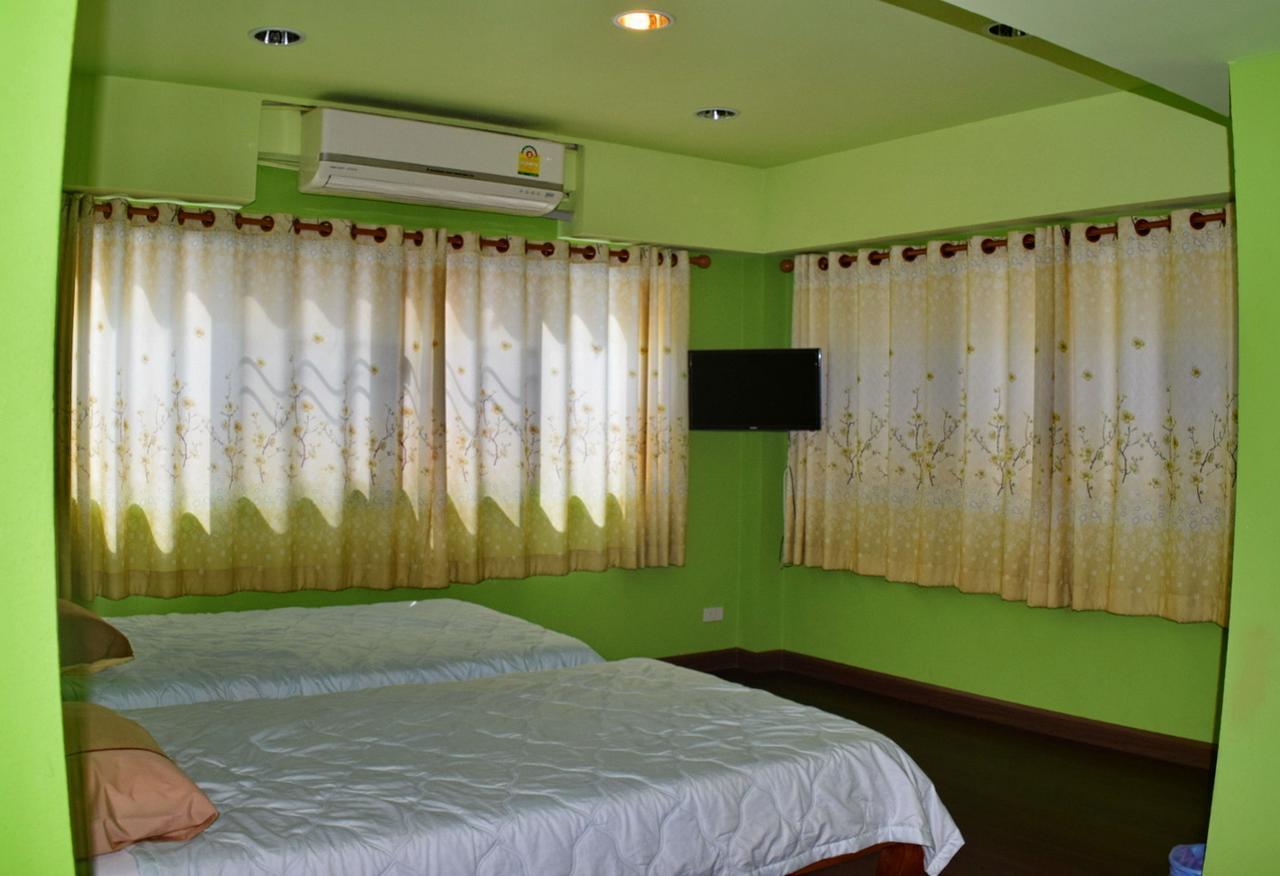 Room To Let Chiang Mai Bagian luar foto