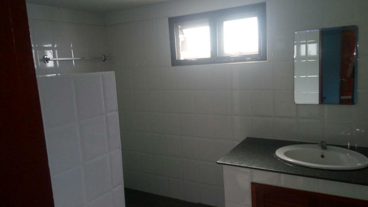 Room To Let Chiang Mai Bagian luar foto