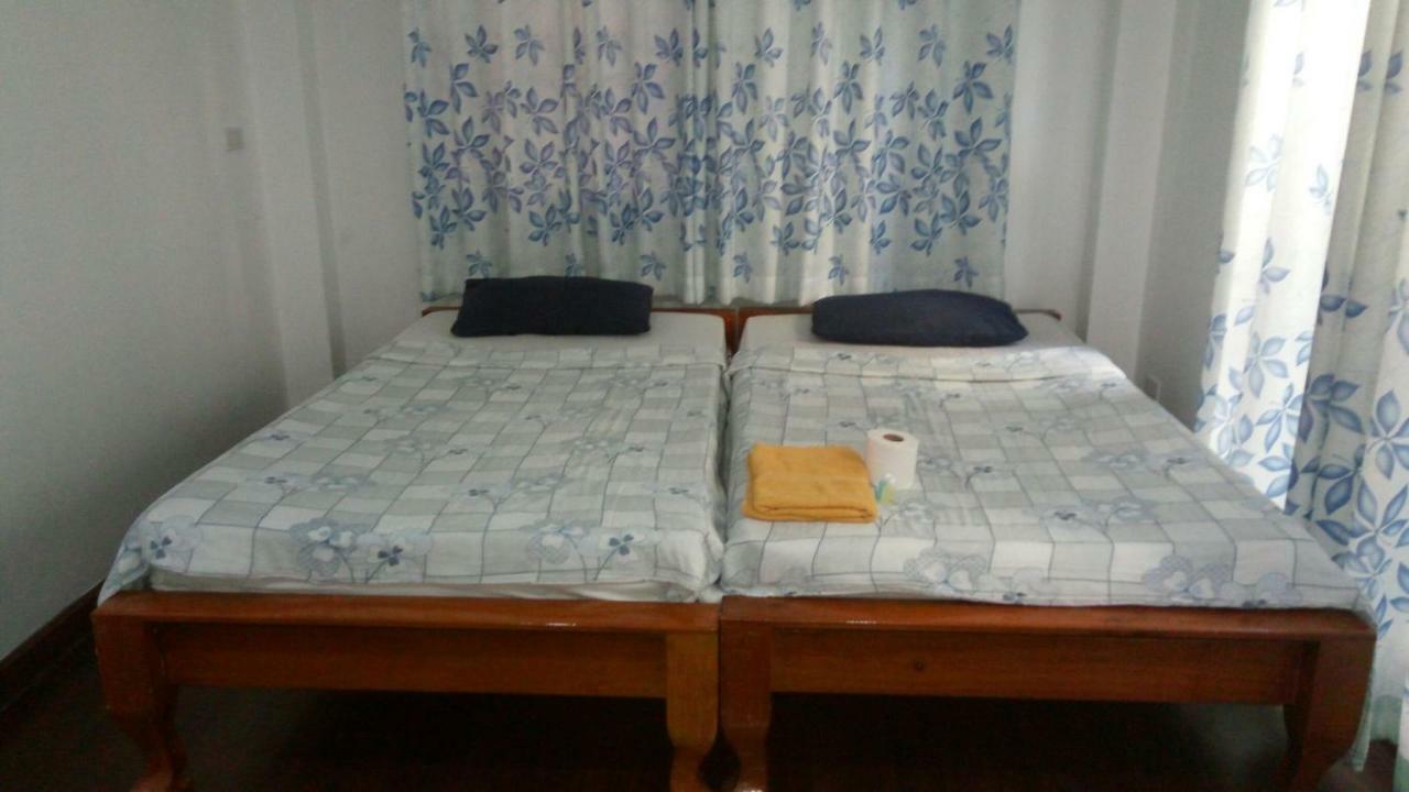 Room To Let Chiang Mai Bagian luar foto